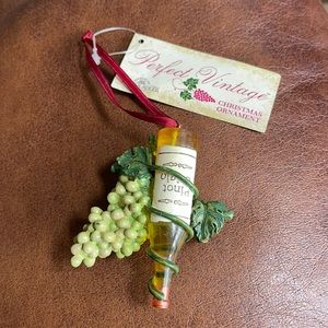NWT Kurt Adler Pinot Grigio ornament